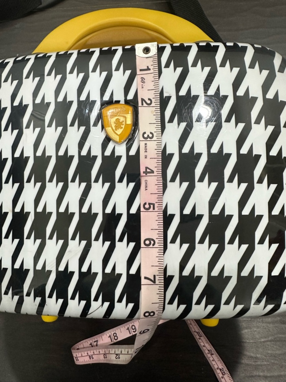 HEYS Cosmetic Luggage Black & White Houndstooth Hard Case Bag with Yellow Handle - Picture 8 of 9